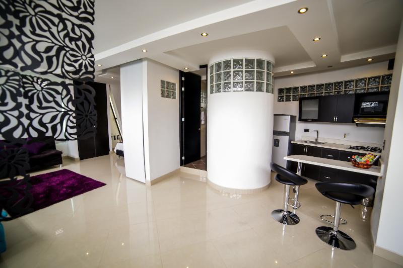 Hotel 33 Conquest Medellin Bagian luar foto