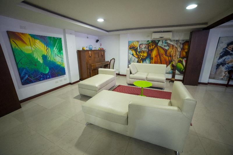 Hotel 33 Conquest Medellin Bagian luar foto